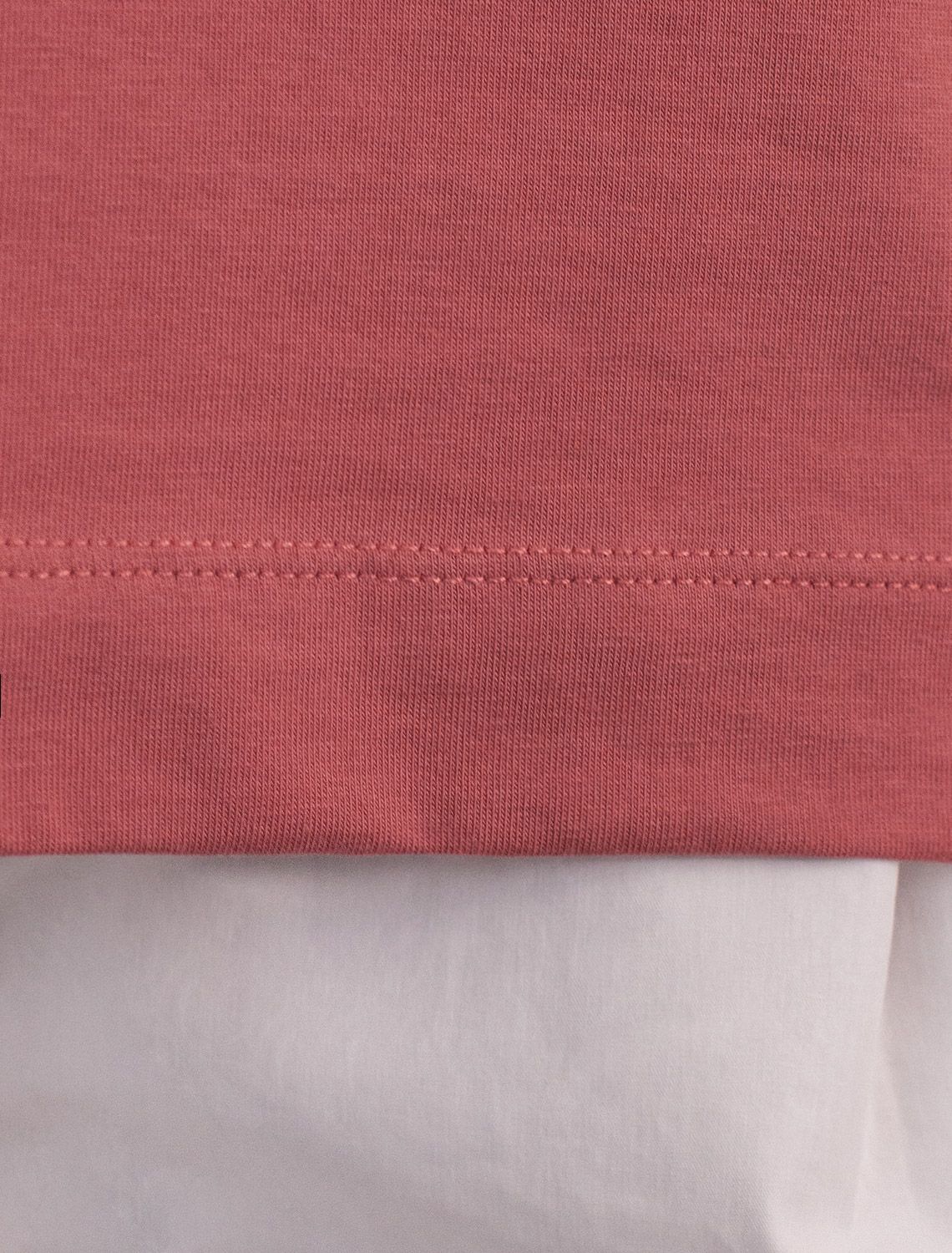 Свободная футболка из премиального хлопка с эластаном