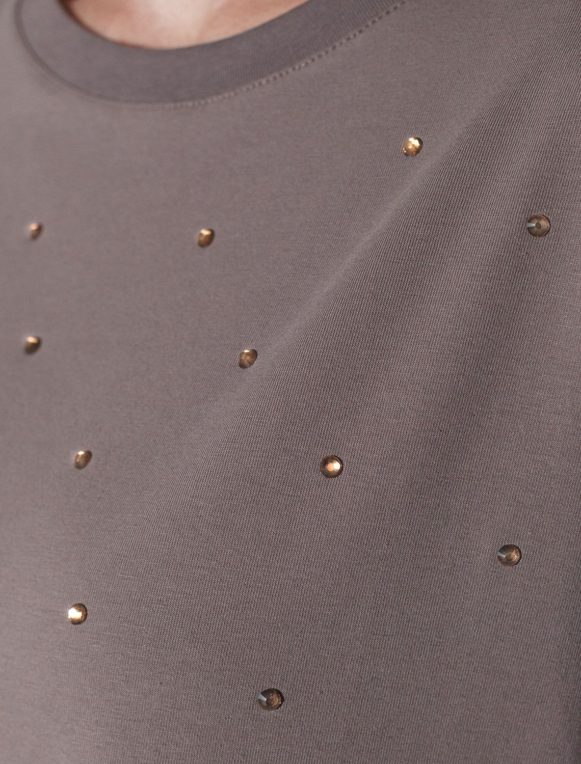 Футболка оверсайз с принтом стразами из премиального хлопка