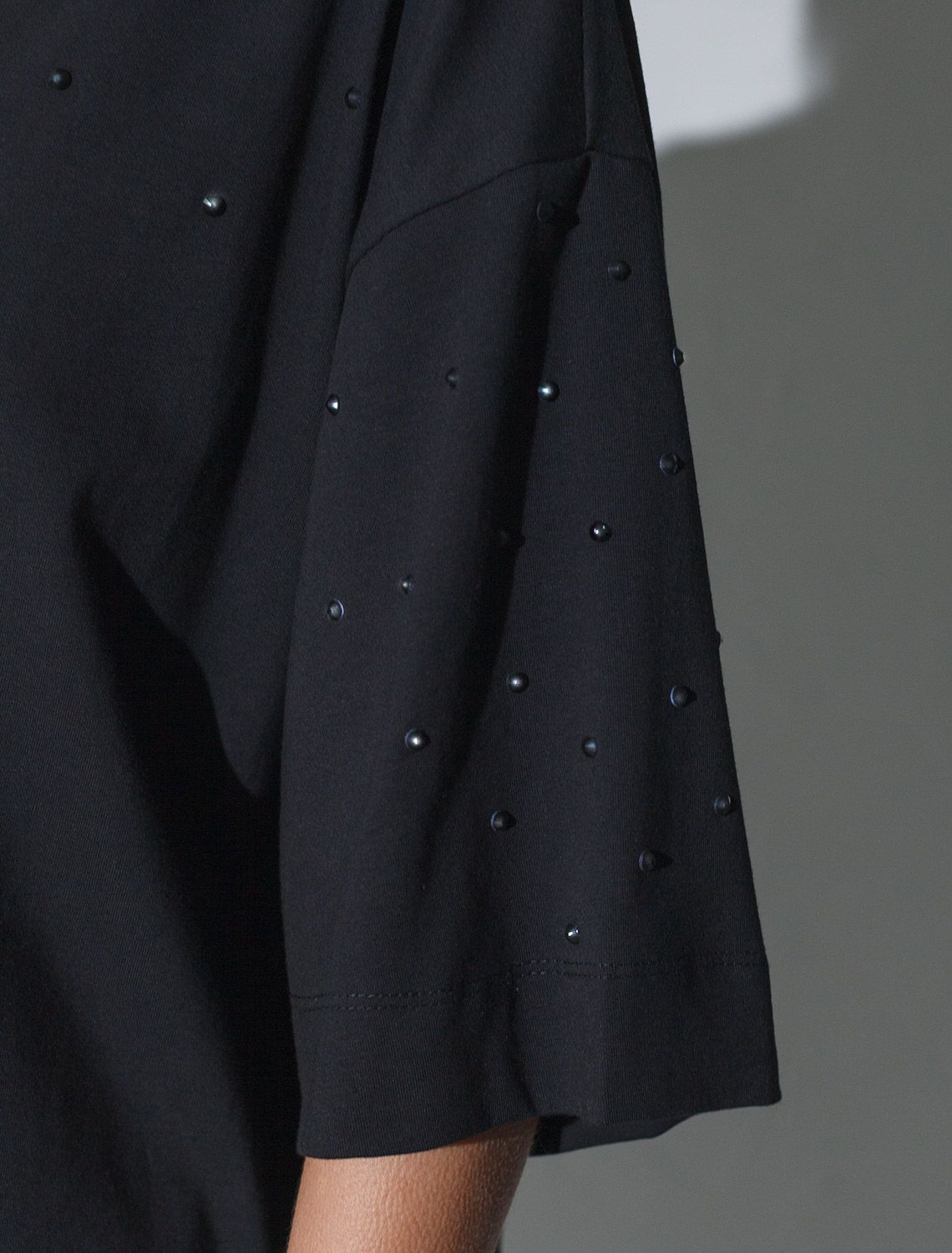 Футболка оверсайз с принтом стразами из премиального хлопка