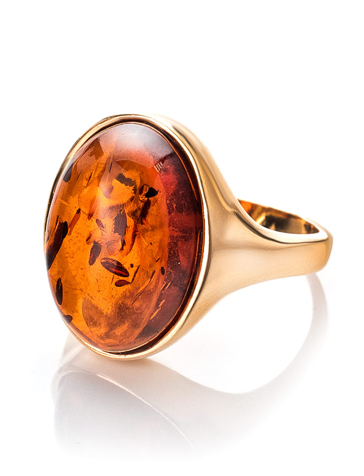 Кольцо классической формы из натурального янтаря «Годжи крупное»
