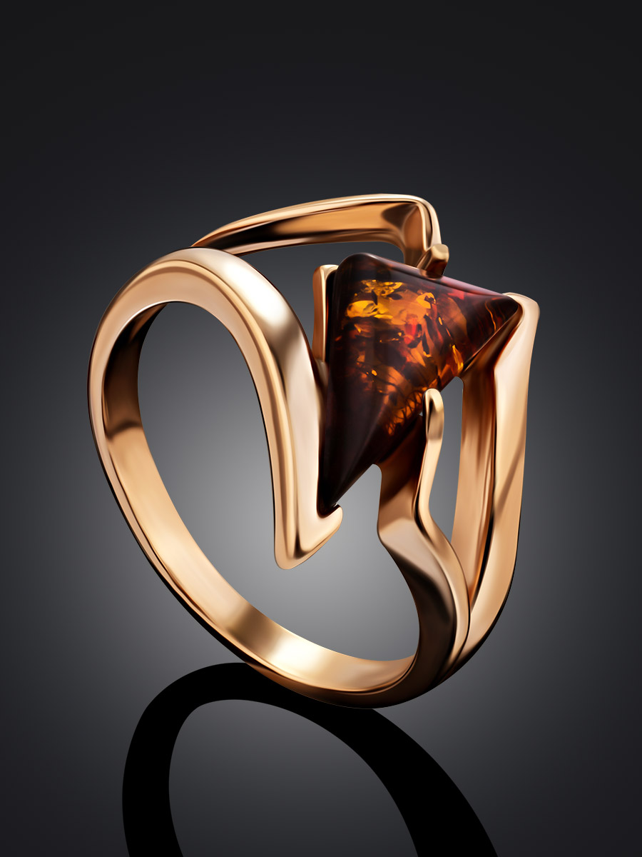 Кольцо «Герника» с натуральным коньячным янтарём