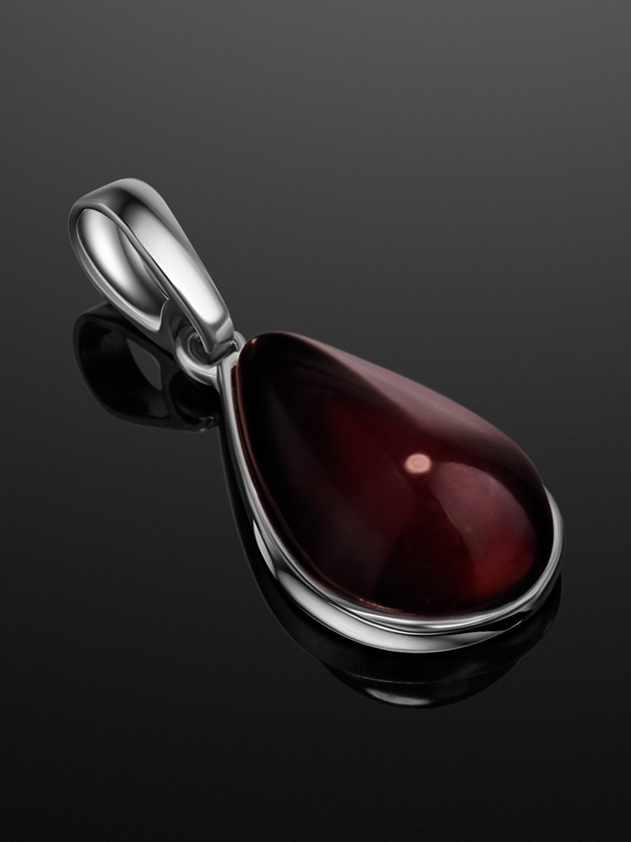 Кулон в виде капли из натурального вишнёвого янтаря «Импульс»