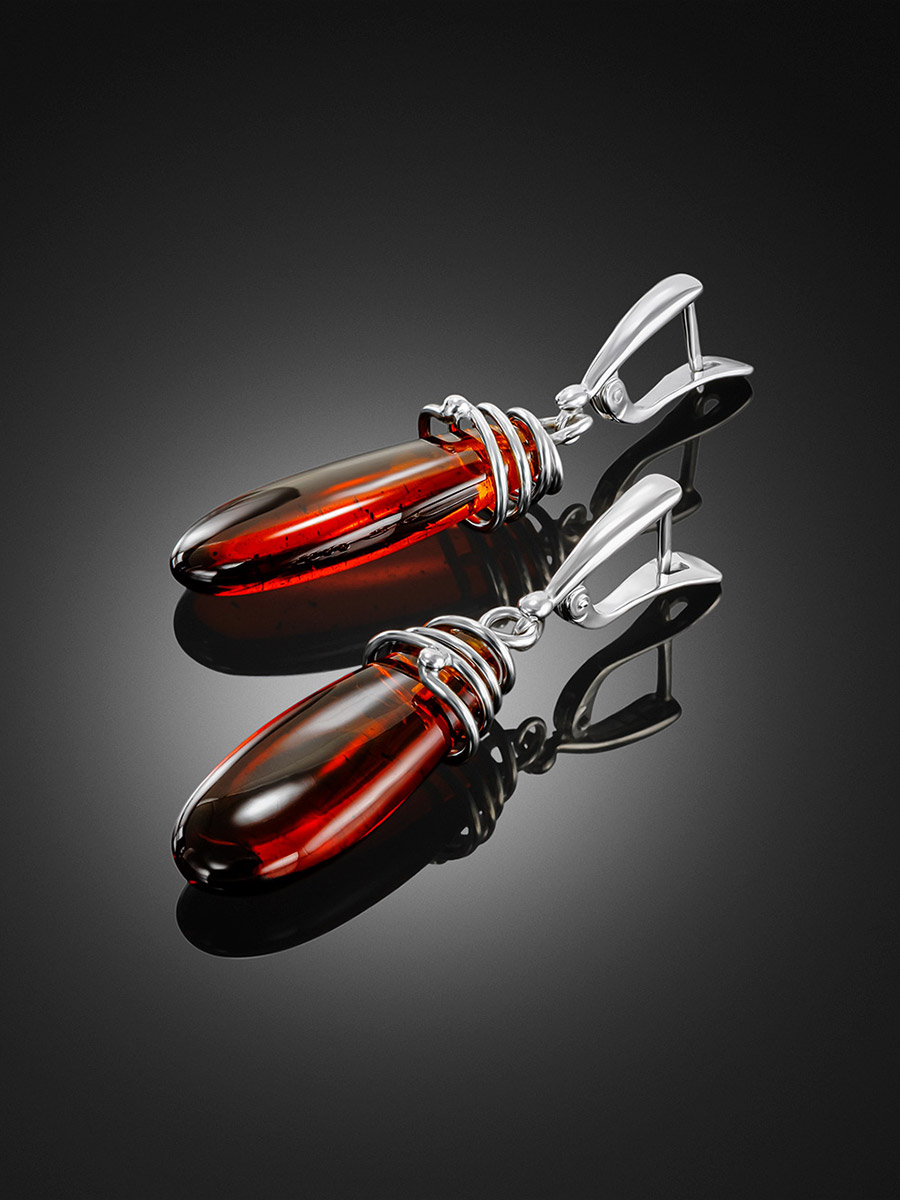 Красивые серьги с натуральным янтарём коньячного цвета «Паланга»