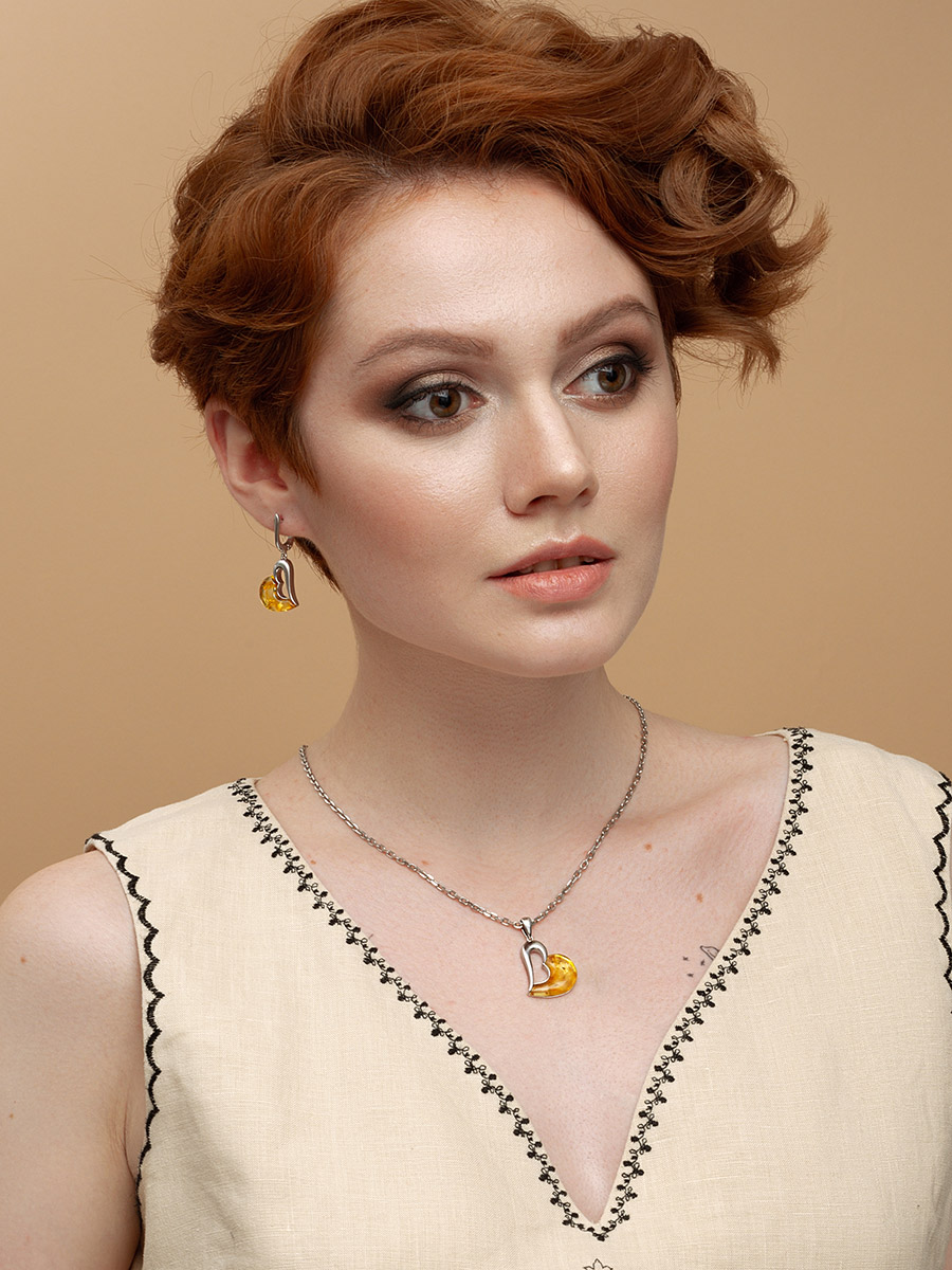 Яркий кулон «Санрайз» из янтаря лимонного цвета