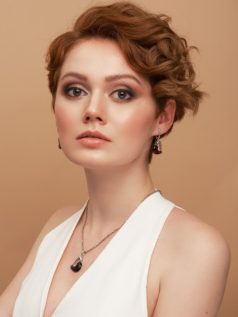 Кулон-сердце «Санрайз» из янтаря вишнёвого цвета