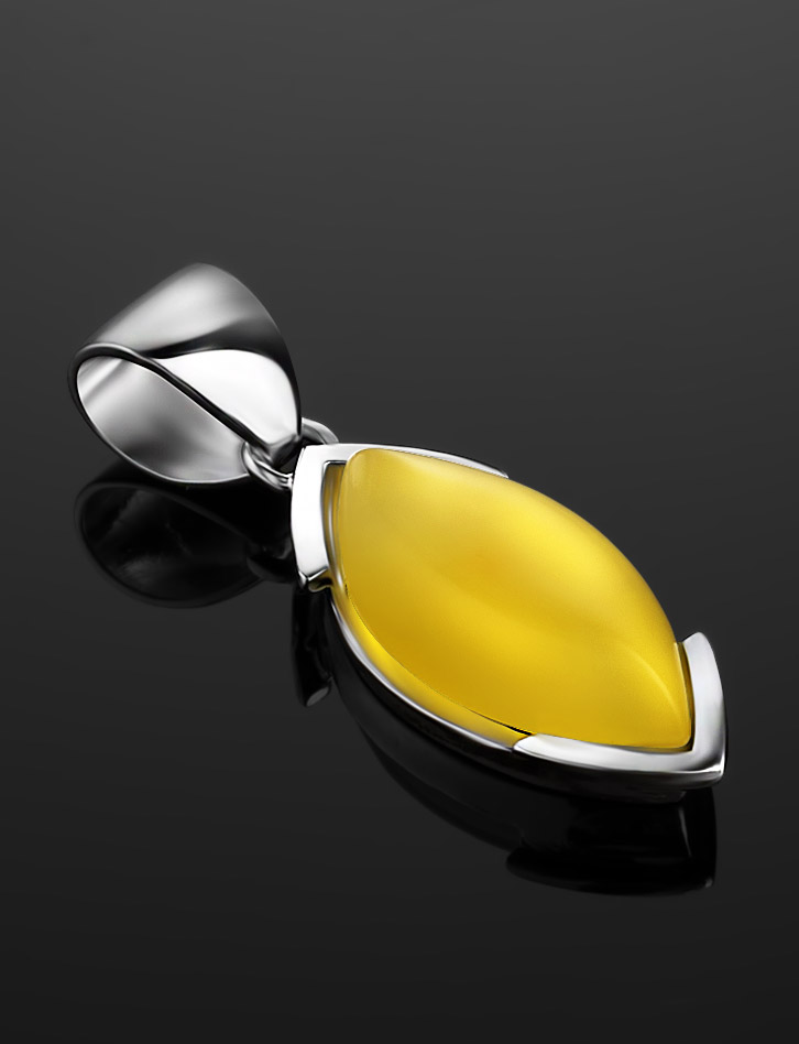 Кулон из натурального янтаря медового цвета «Маркиз»