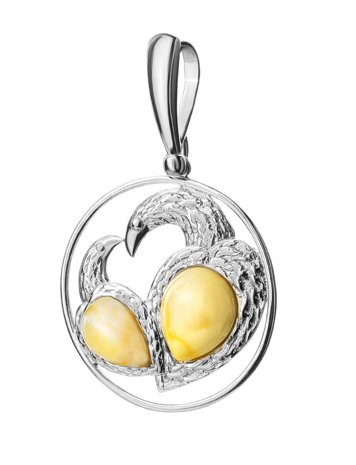 Кулон, украшенный цельным янтарём медового цвета «Лирика»