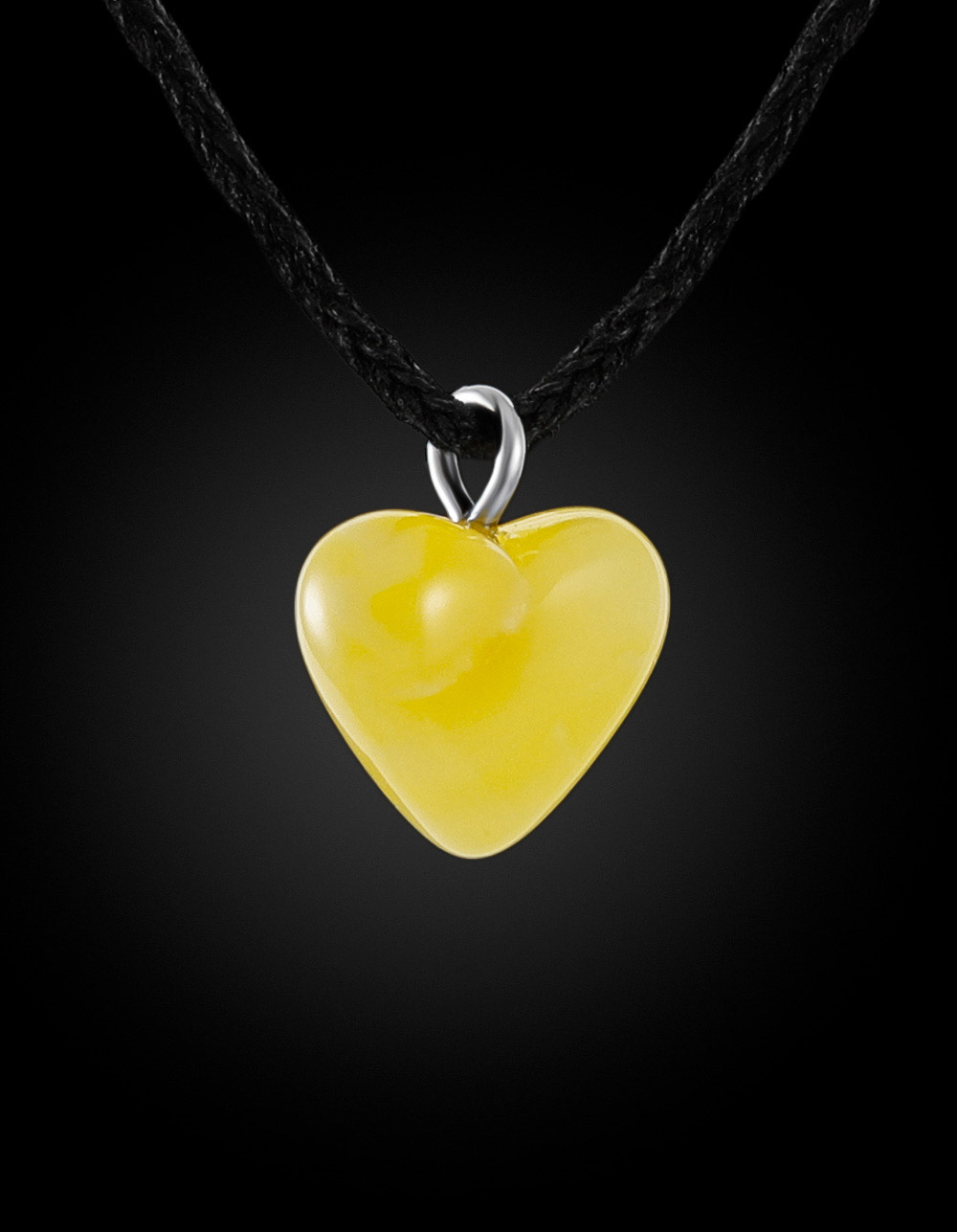 Миниатюрный кулон в форме сердца из медового текстурного янтаря