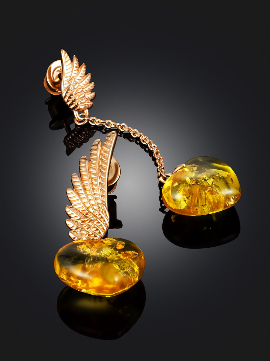 Асимметричные серьги с янтарём лимонного цвета «Сердце»