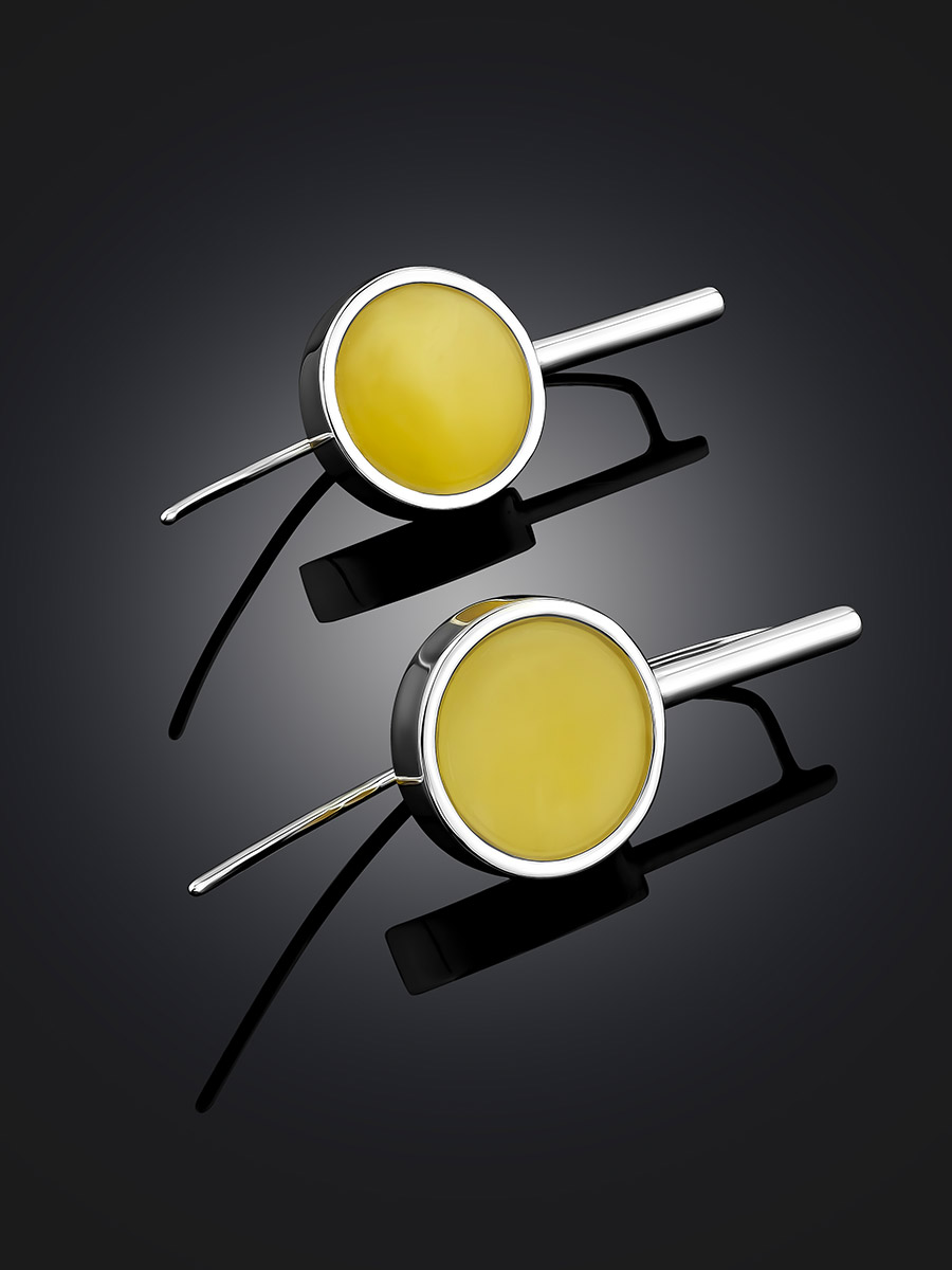 Серьги-крючки в лаконичном дизайне Palazzo с янтарём медового цвета