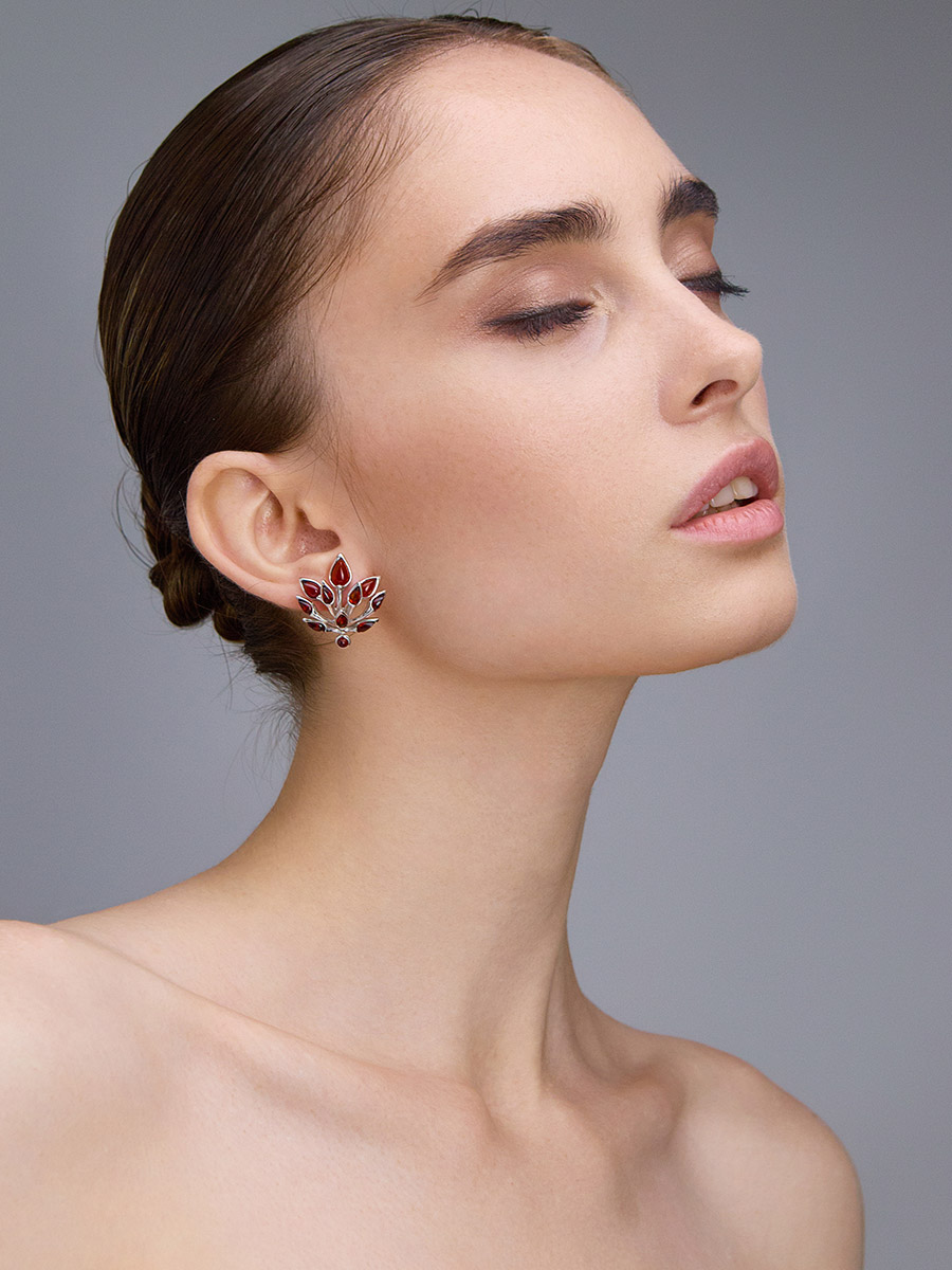 Яркие серьги из натурального тёмно-коньячного янтаря «Осень»