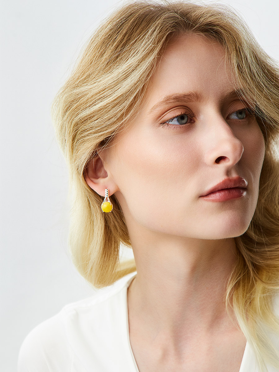 Стильные серьги из натурального медового янтаря «Шанхай»