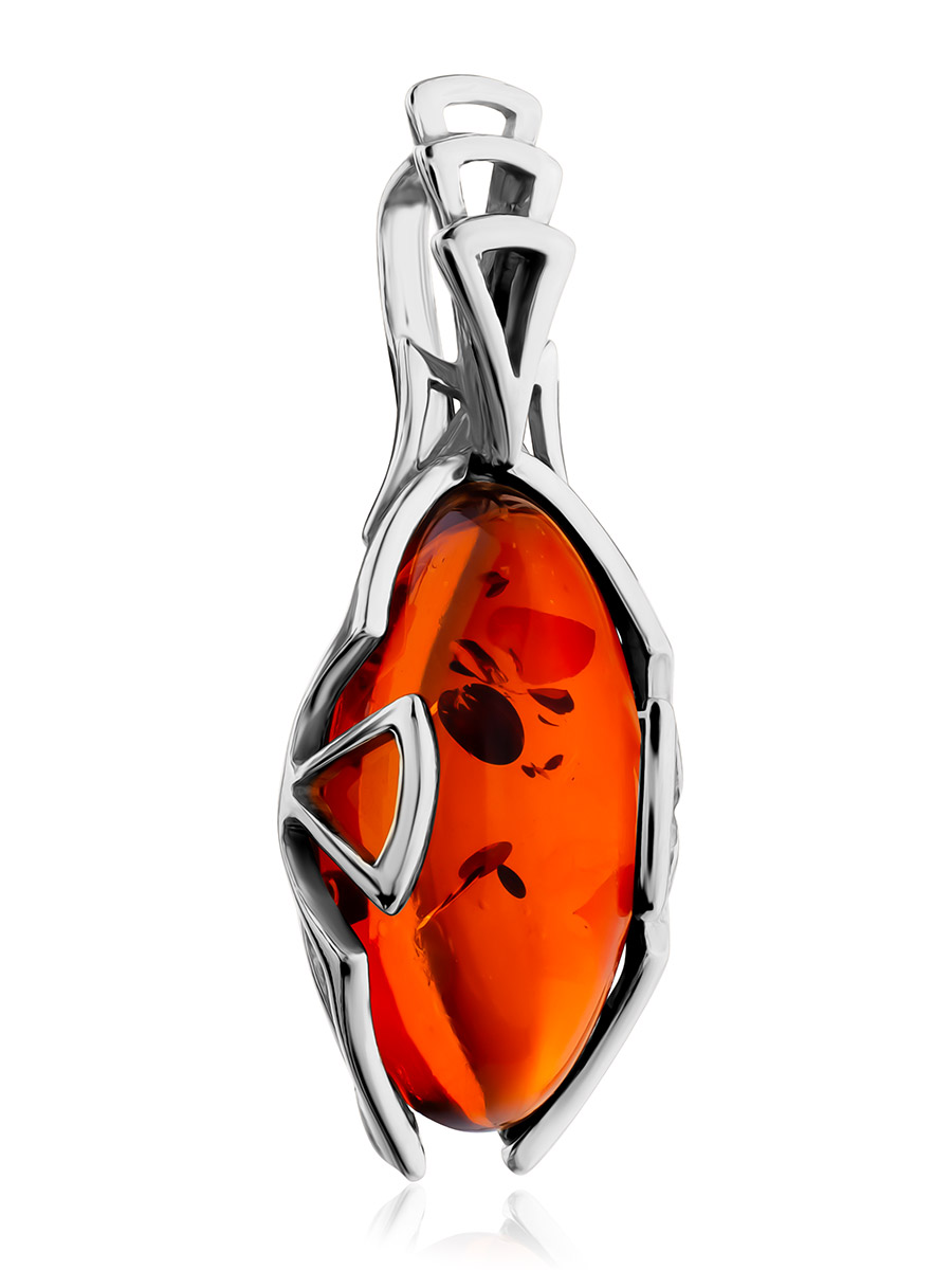 Эффектный кулон из цельного коньячного янтаря «Рандеву»