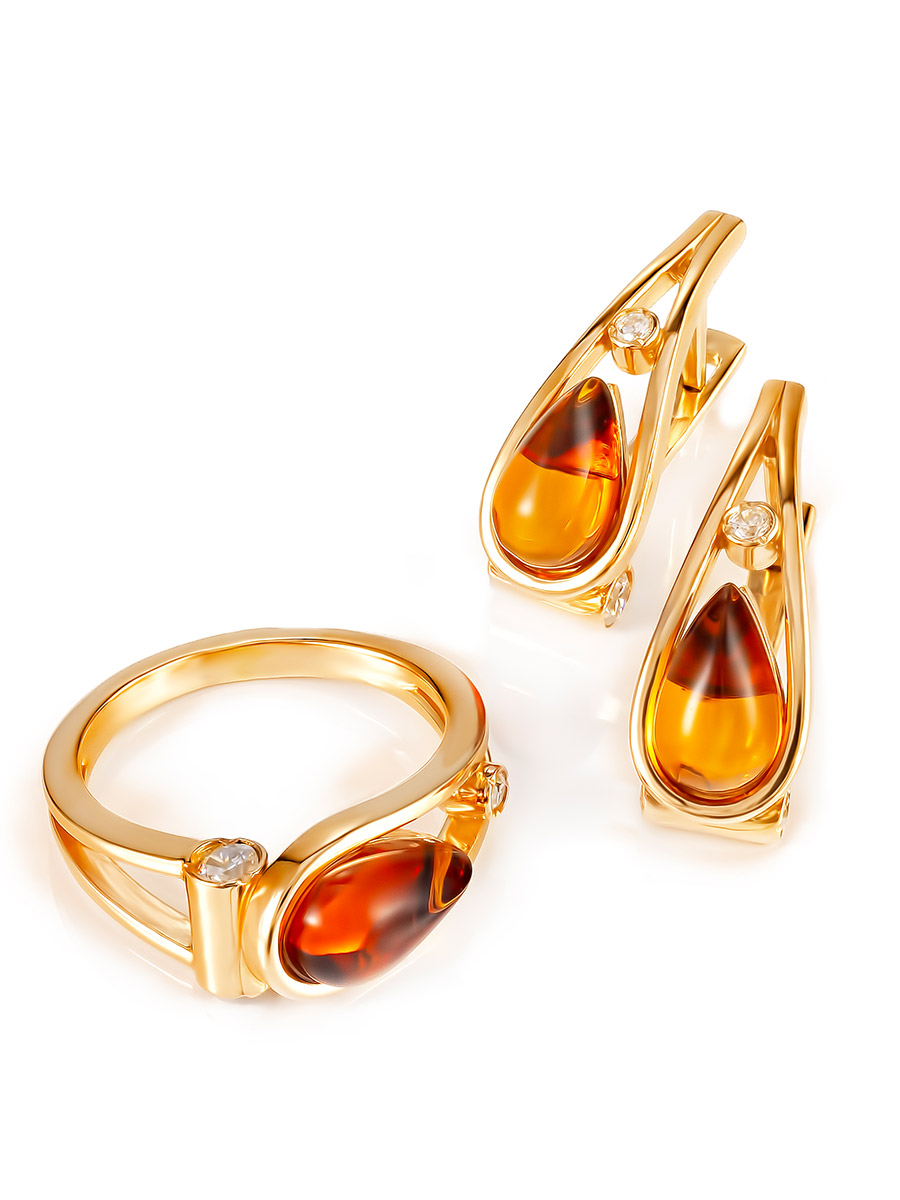 Изящные серьги с янтарем коньячного цвета и кристаллами «Гермия»