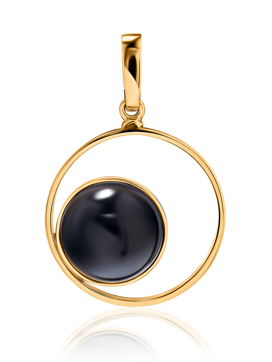 Круглый позолоченный кулон с вишнёвым янтарём «Юпитер»