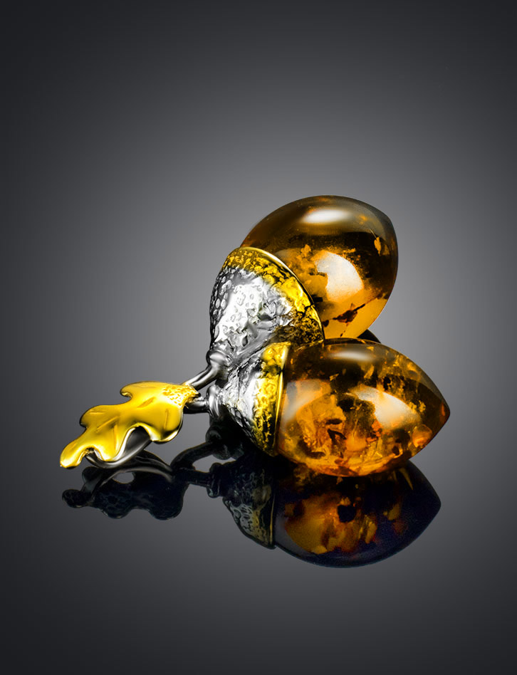 Эффектный кулон «Жёлудь» с натуральным коньячным янтарём