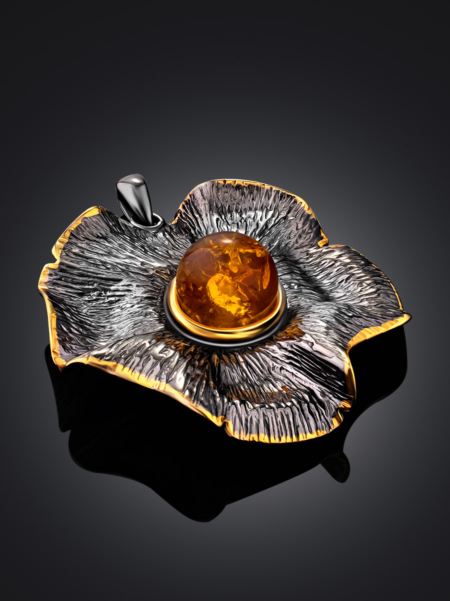 Яркий чернёный кулон с золочением и натуральным янтарём «Мак»