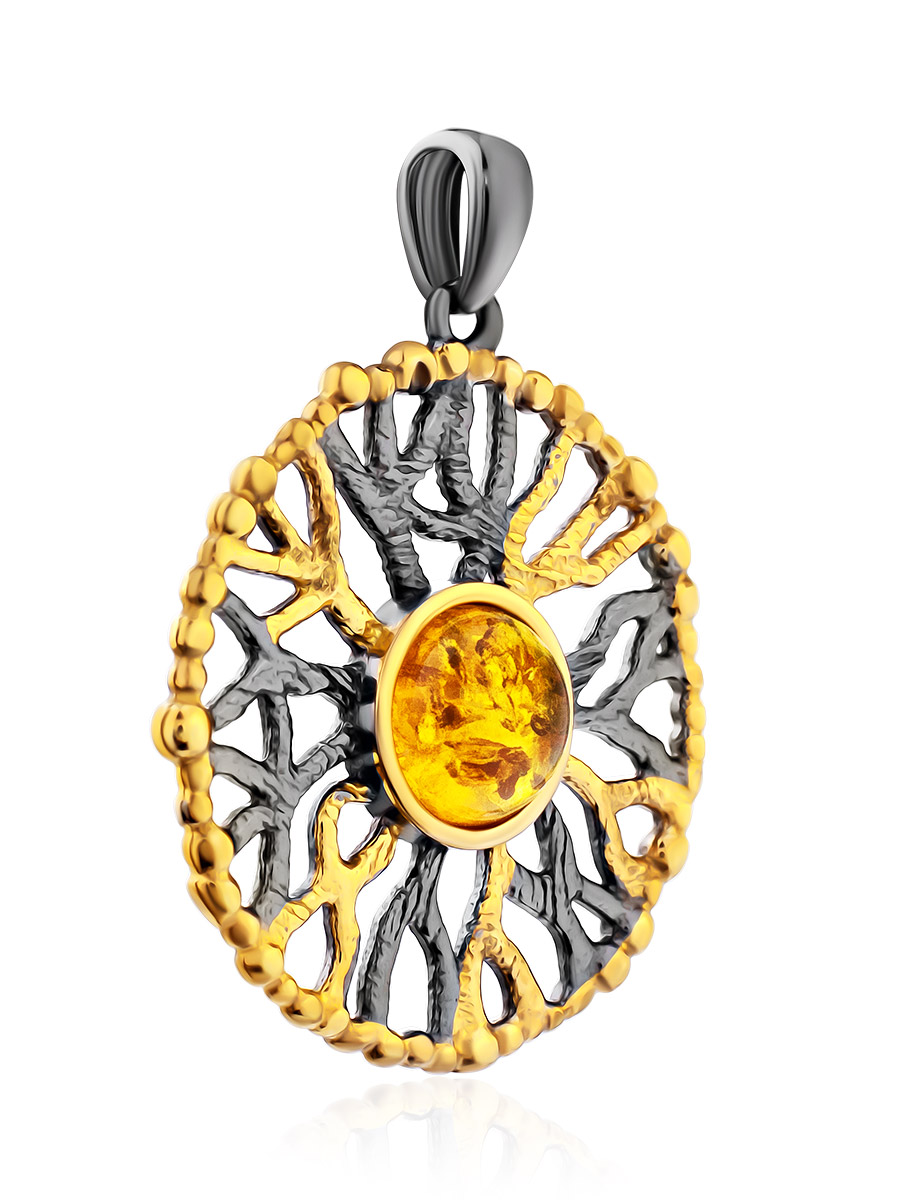 Ажурный круглый кулон с чернением и золочением, украшенный янтарём «Алхимия»