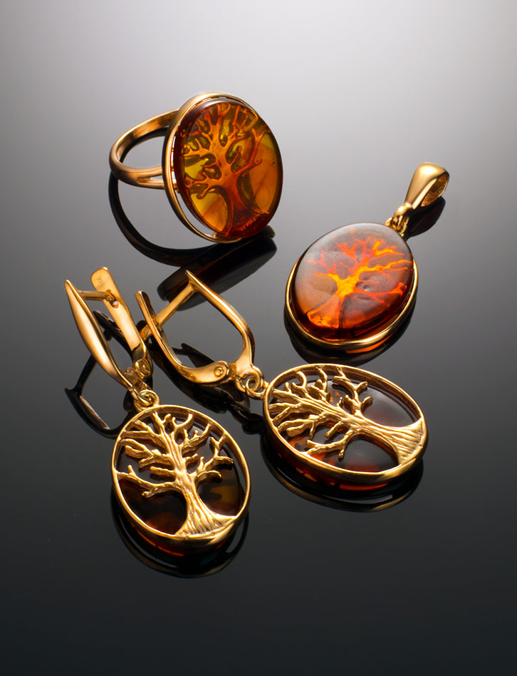 Овальный кулон из натурального балтийского янтаря «Бельтайн»