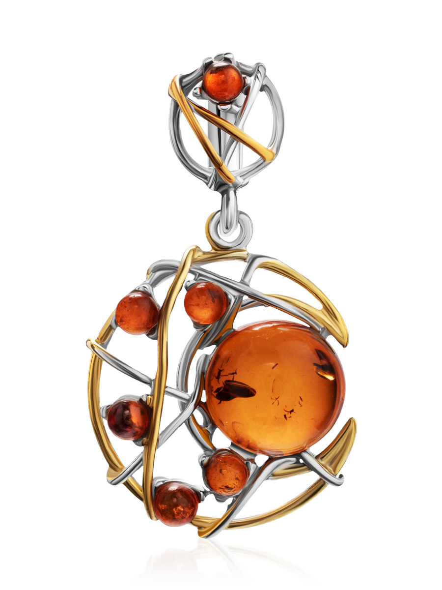 Ажурная подвеска, украшенная янтарём коньячного цвета «Согдиана»