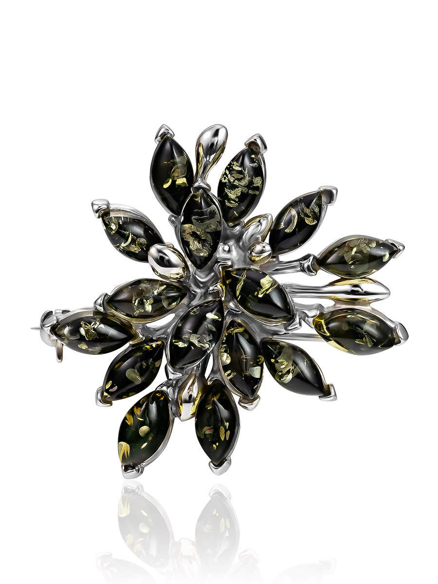 Объёмная брошь, украшенная вставками из натурального зелёного янтаря «Георгина»