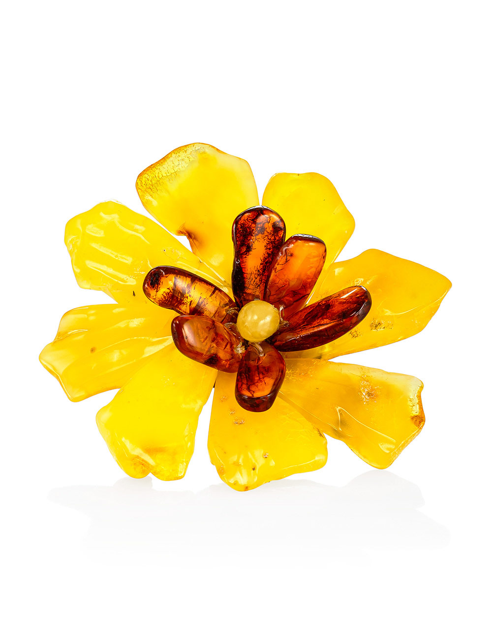 Необычная брошь-цветок из цельного янтаря «Помпеи»