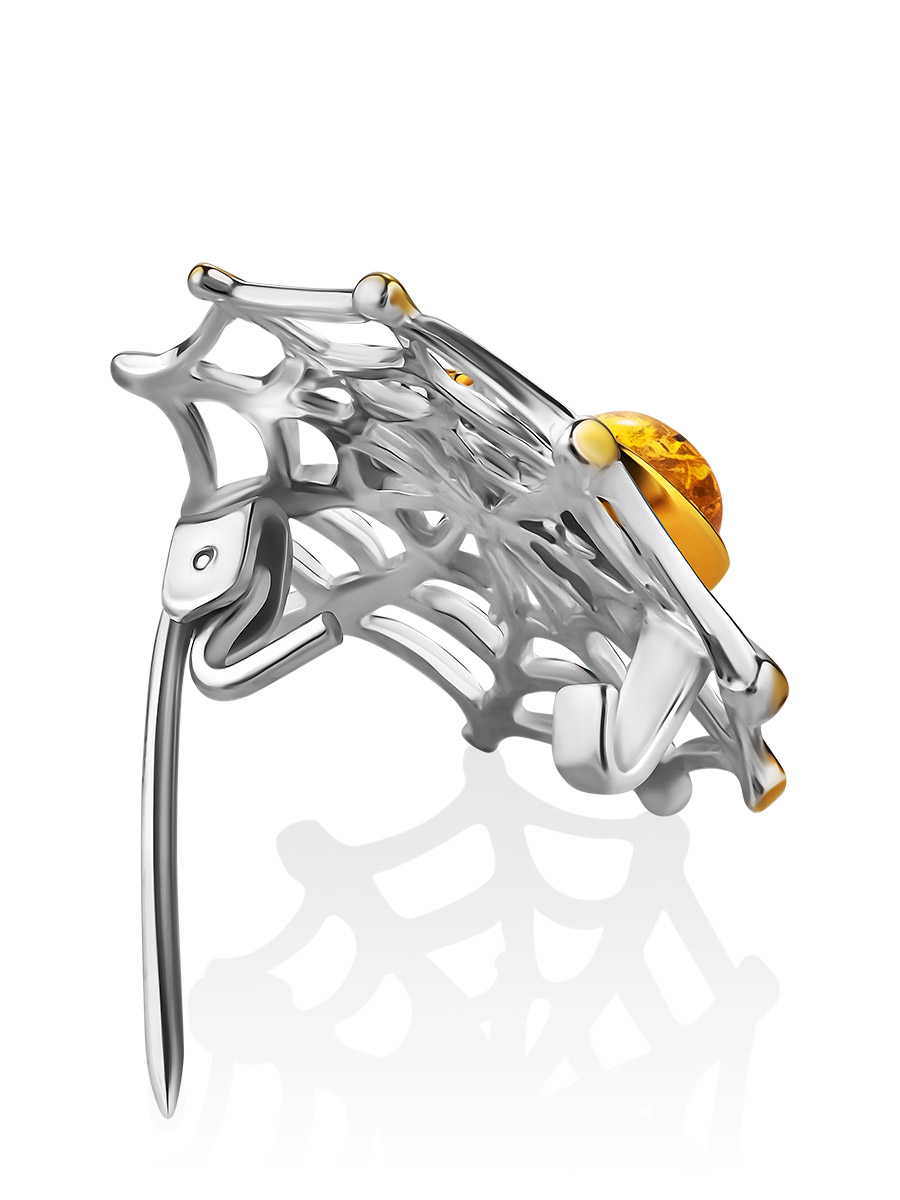 Яркая брошь из натурального янтаря «Паучок»