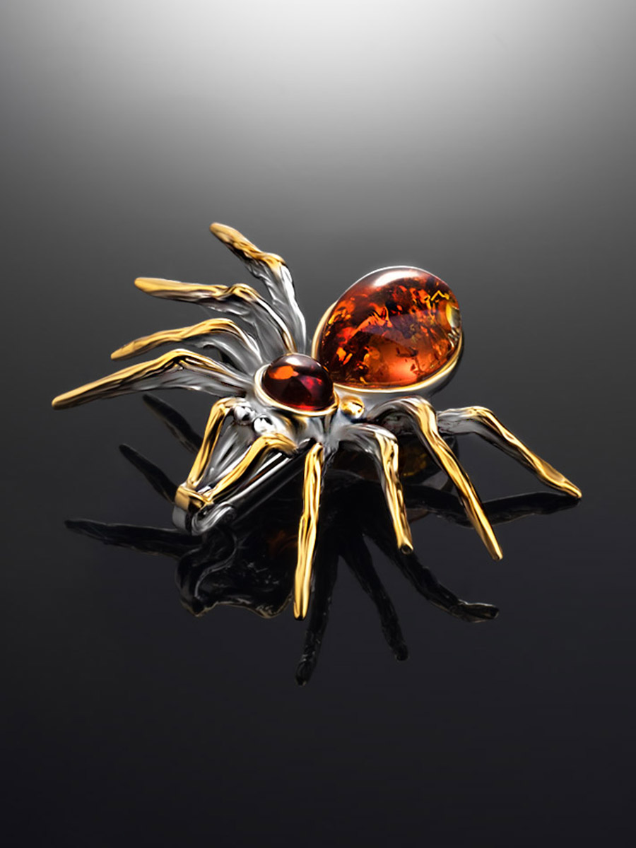 Эффектная брошь «Паучок» из коньячного янтаря