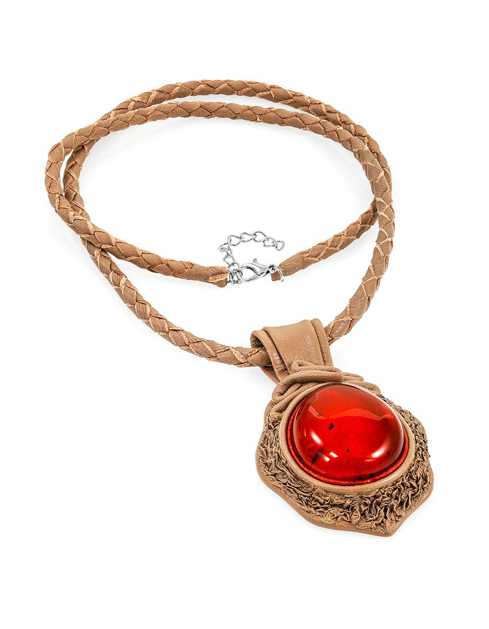 Колье из кожи «Амазонка» с красным янтарём