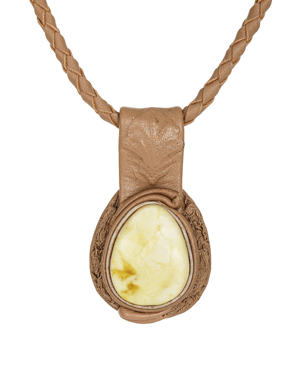 Колье с подвеской из кожи и натурального янтаря «Амазонка»