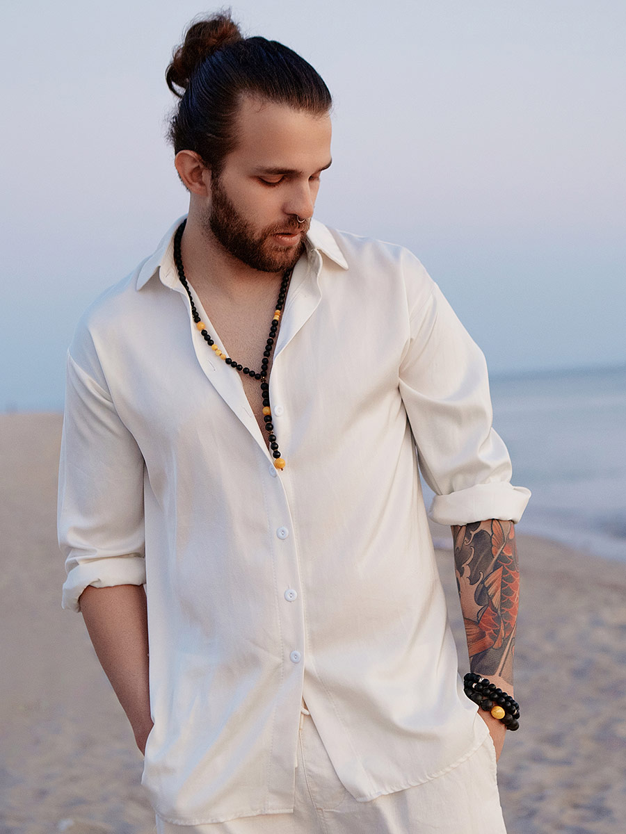 Декоративные чётки-ожерелье из формованного чёрного янтаря «Куба»