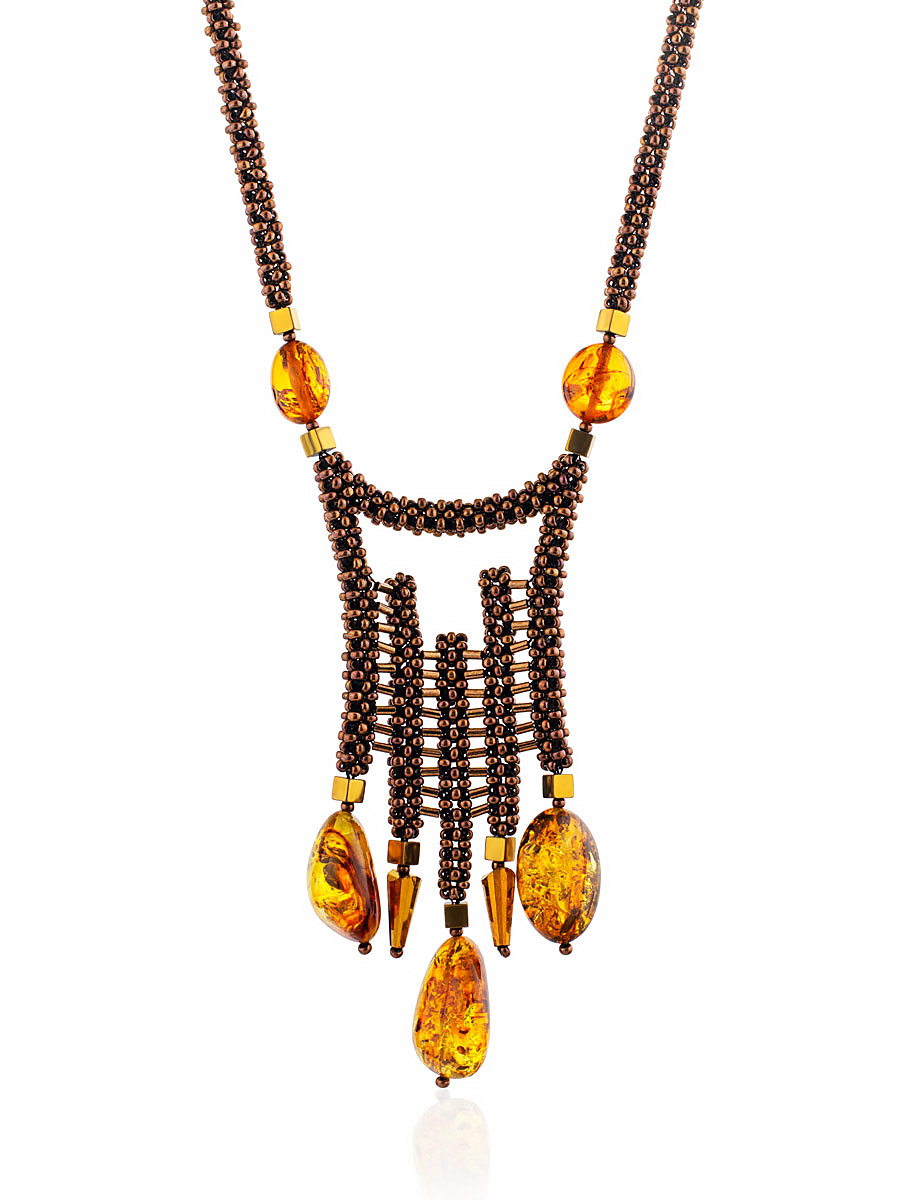 Красивое плетёное колье из бисера и натурального янтаря «Лукоморье»