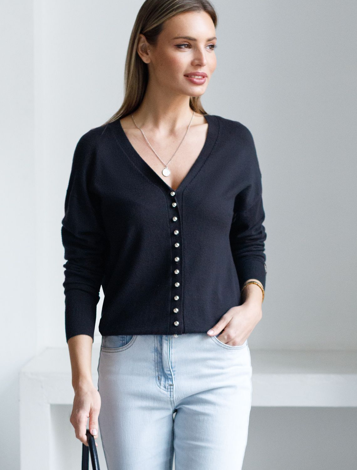 Кардиган тонкой вязки из вискозы