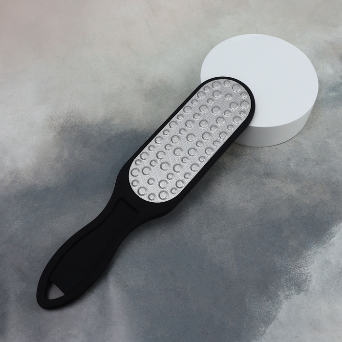 Пилка для пяток, лазерная, двусторонняя, прорезиненная ручка, 25.5 см, чёрная