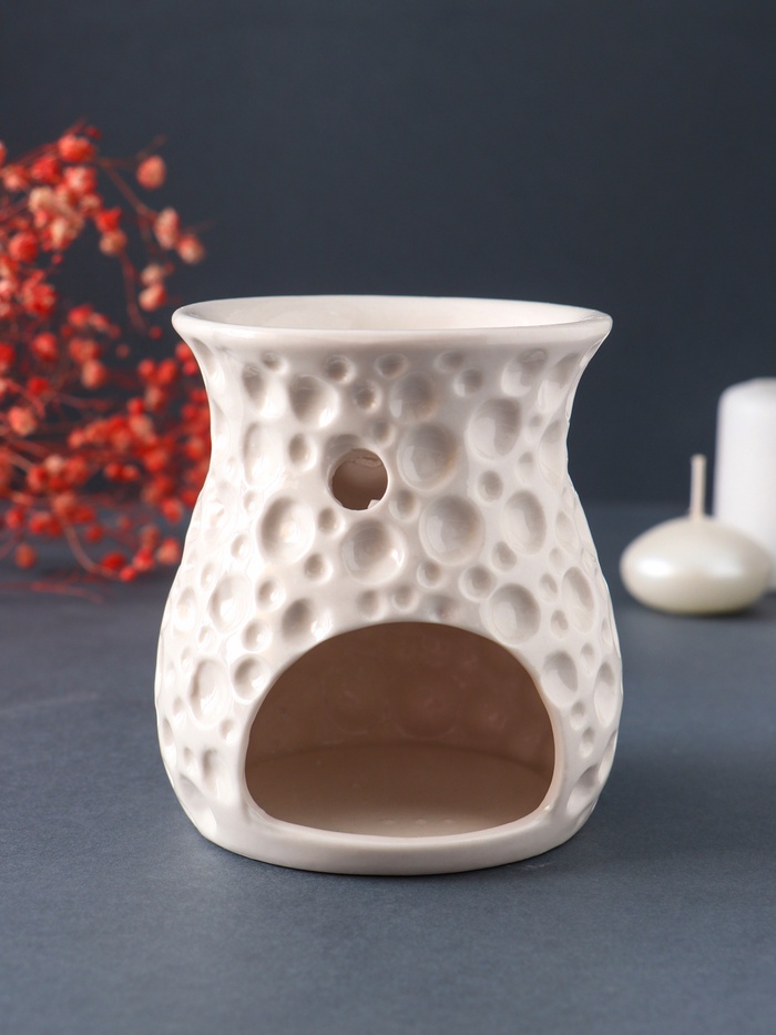 Аромалампа для эфирных масел «Пузырьки», керамика, белый, 8.5×8.5×9.5 см