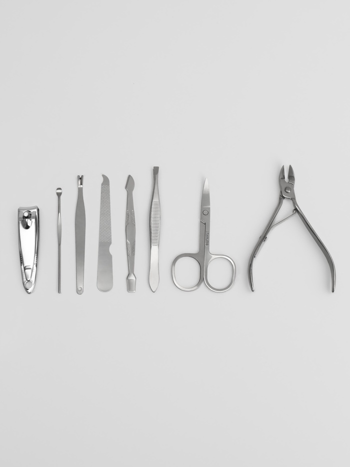 Набор маникюрный, 8 предметов, в футляре, бежевый