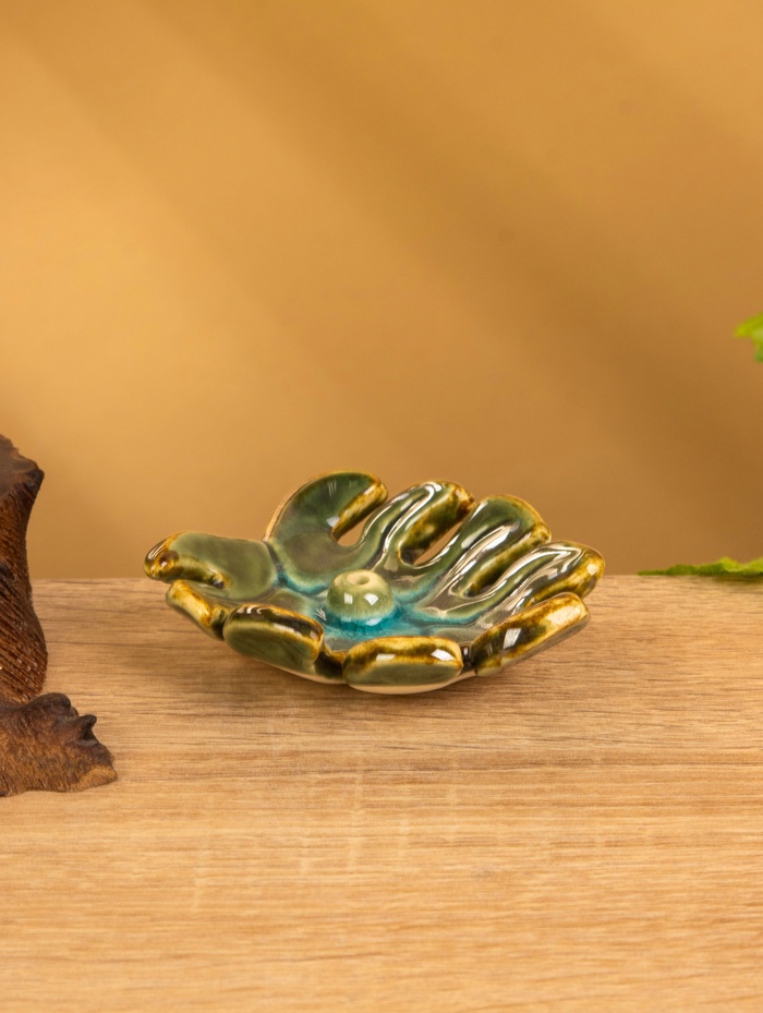 Подставка под благовония «Лист», 8×7×2 см, керамика, зелёная