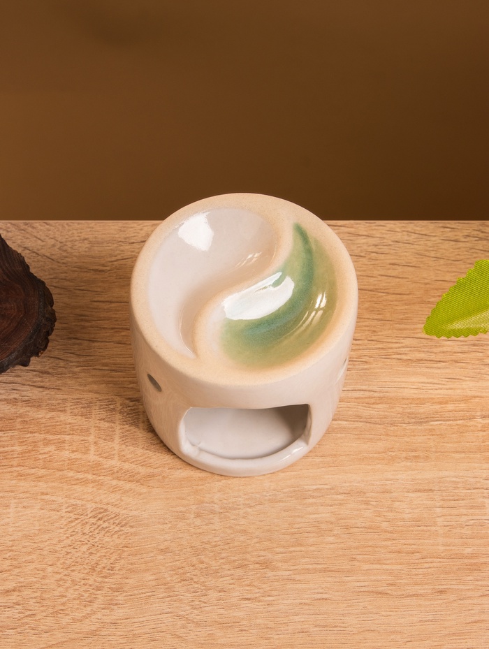 Аромалампа, 6.5×6.5×7 см, керамика, молочная с зелёным