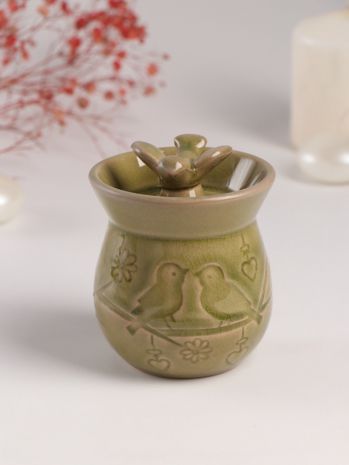 Аромалампа для эфирных масел «Птички на ветке», керамика, 7.5×7.5×9.8 см