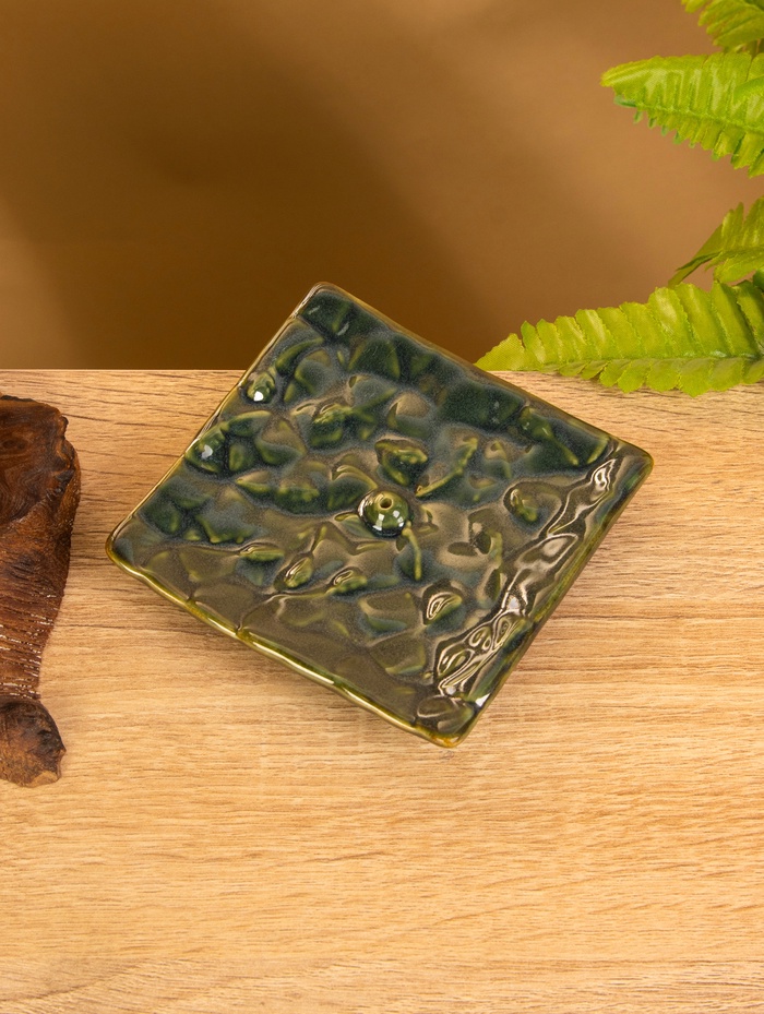 Подставка под благовония «Листва» керамика, 10×10×2 см, керамика, зелёная