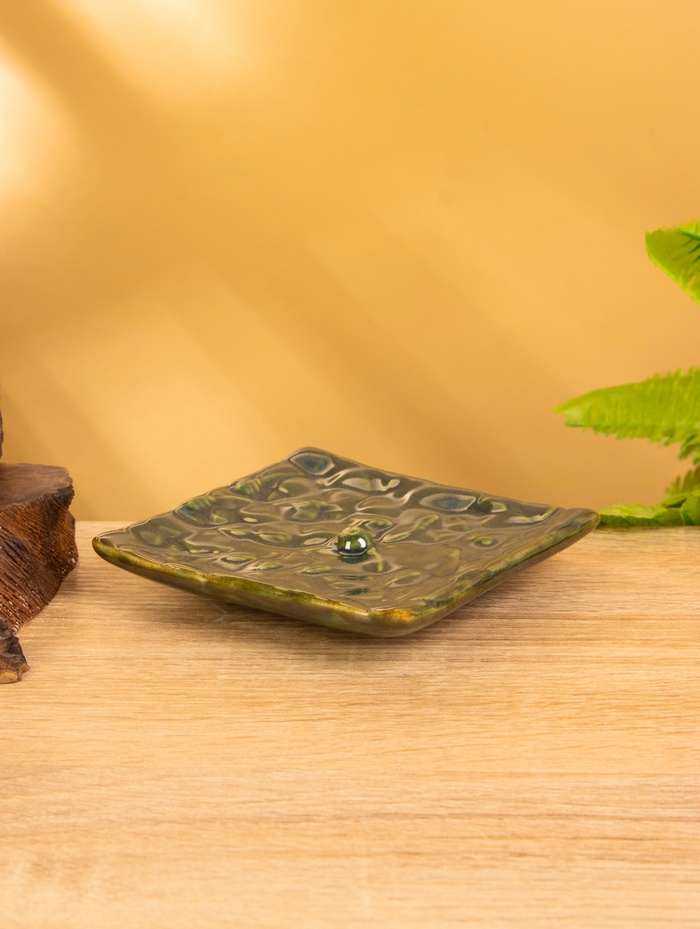 Подставка под благовония «Листва» керамика, 10×10×2 см, керамика, зелёная