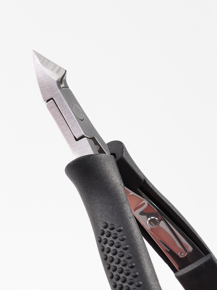 Кусачки маникюрные для кутикулы, 10 см, длина лезвия-10 мм, чёрные, серебристые