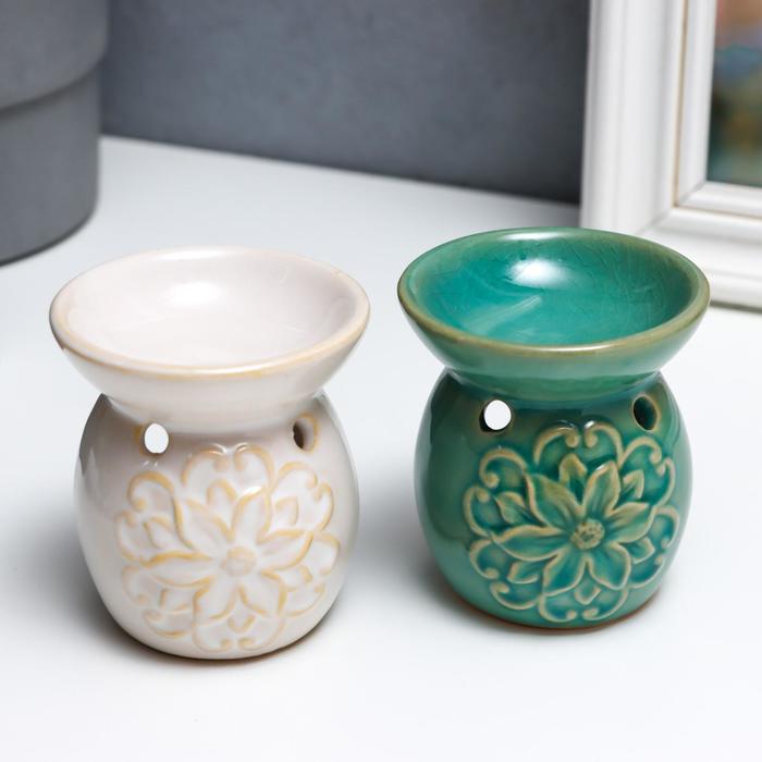 Аромалампа для эфирных масел «Цветок и завитки», керамика, 7.5×7×7 см, МИКС