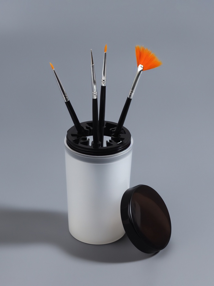 Ёмкость для очистки и хранения кистей, с держателями и крышкой, 200 мл, прозрачная, чёрная