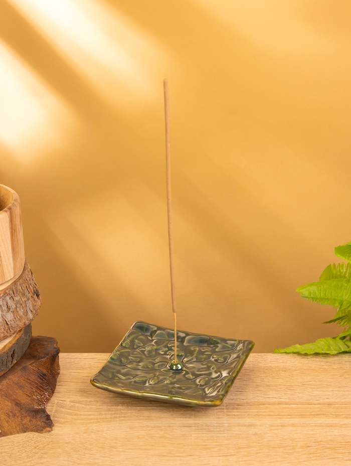 Подставка под благовония «Листва» керамика, 10×10×2 см, керамика, зелёная