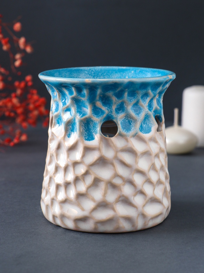 Аромалампа для эфирных масел «Узорчатая абстракция», керамика, синий, 8.5×8.5×9.5 см