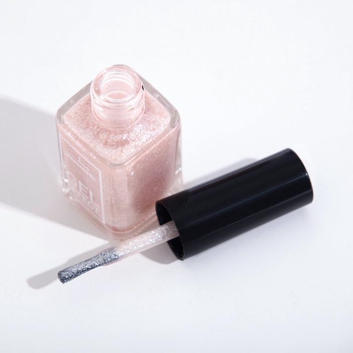 Лак с эффектом геля