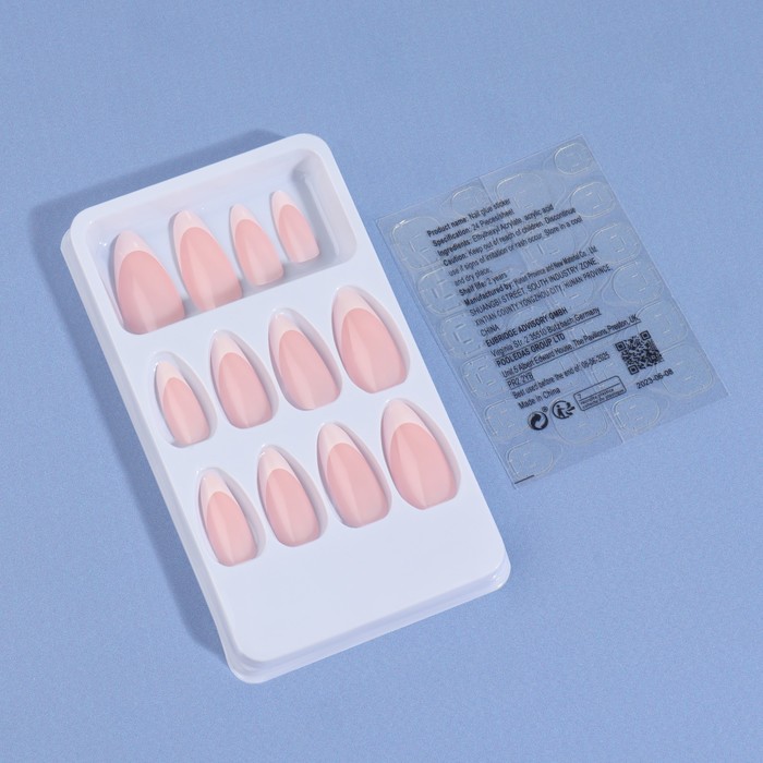 Накладные ногти Classic French, 24 шт., с клеевыми пластинами, форма миндаль, нежно-розовые