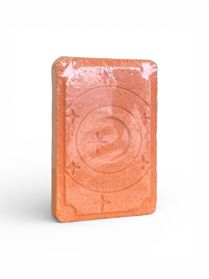 Бомбочка для ванн с картой-предсказанием LUNAR ORACLE оранжевая, 110 г