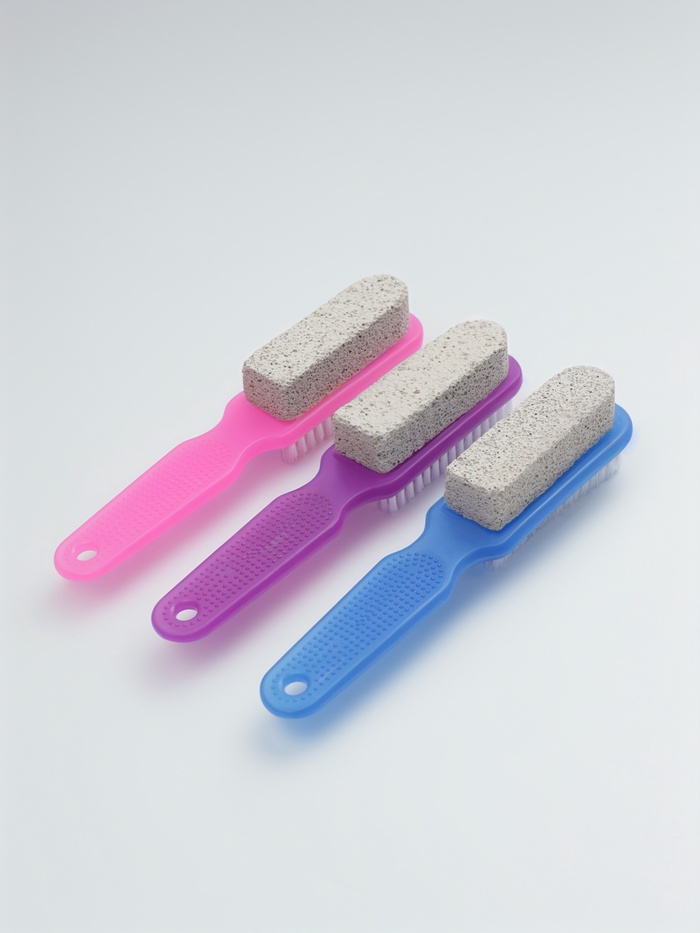 Пемза для педикюра, с щёткой, двусторонняя, 15.5 см, МИКС